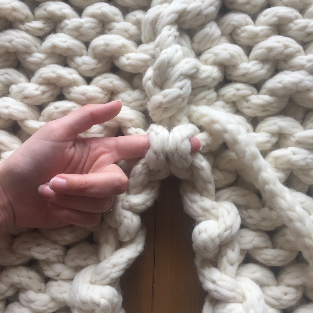 DIY : comment tricoter un plaid en laine XXL ?