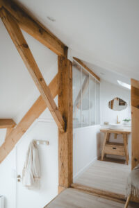 Verrière sur mesure dans la chambre