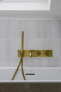 Détails : robinetterie laiton